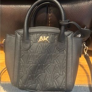 Like new Anne Klein crossbody bag